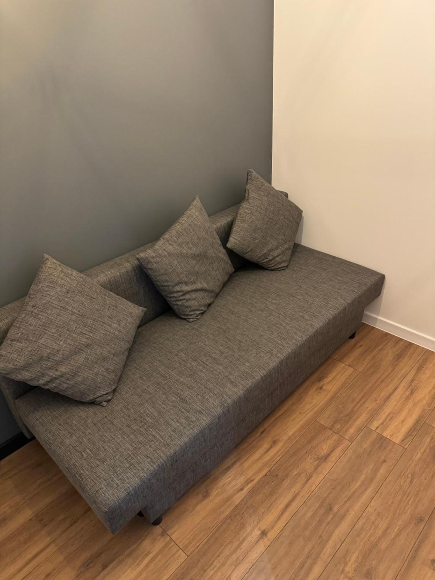 Chicago Apartment *